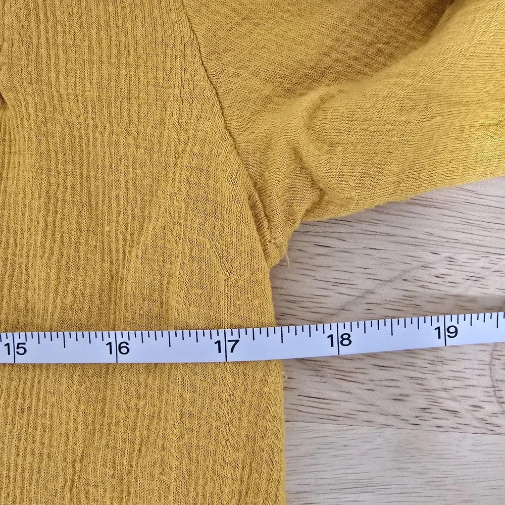 Free People Shirt Womens Medium Yellow Tunic Henley Ruffle‎ Hem Long Sleeve Boho